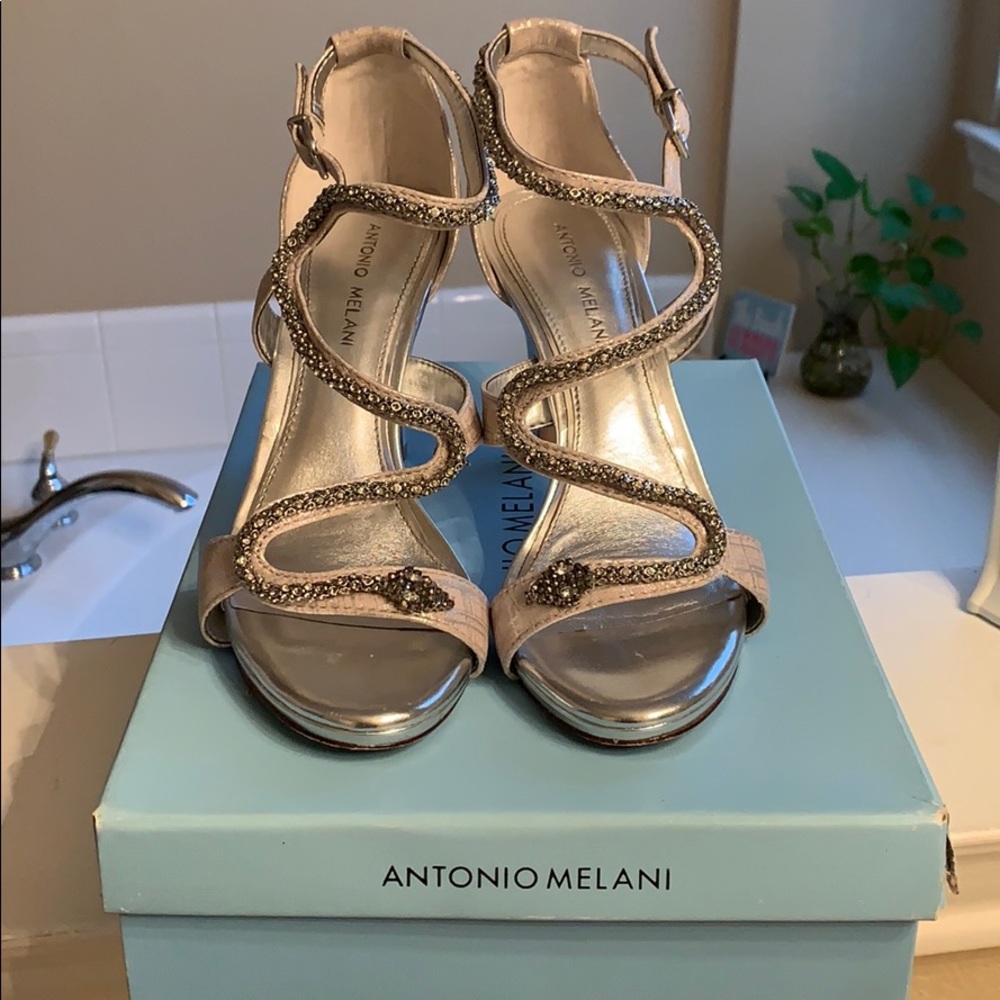 Antonio Melani Samara Heels